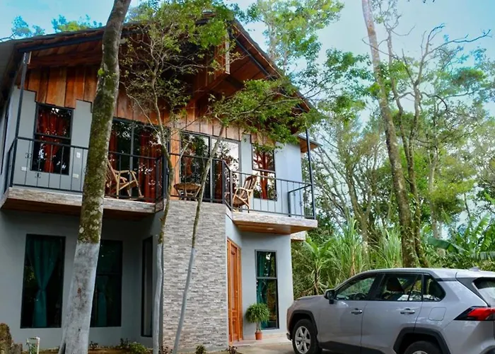Roca Verde - Monteverde Cloud Forest Lodging