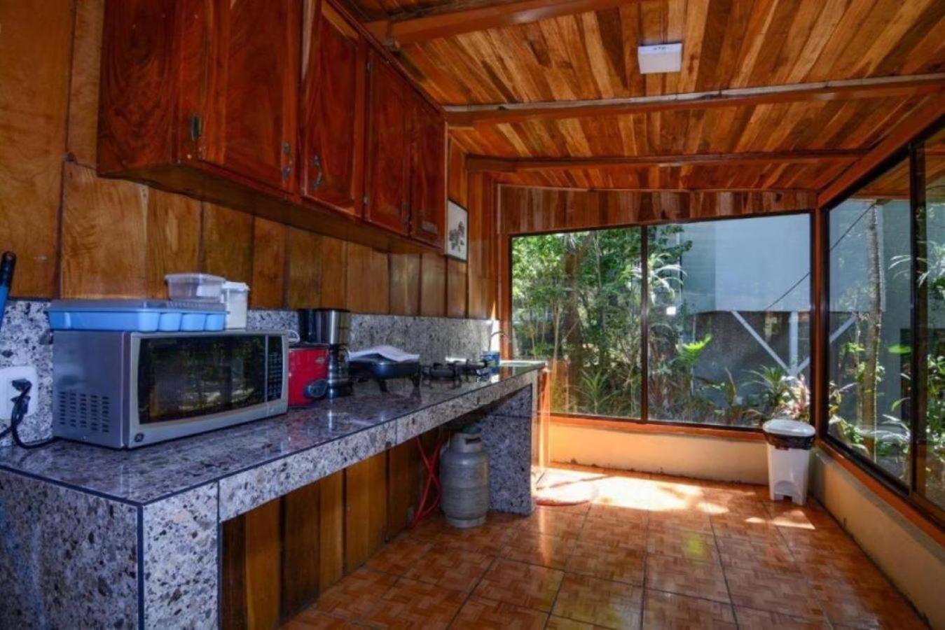 Roca - Cloud Forest Holiday home *
